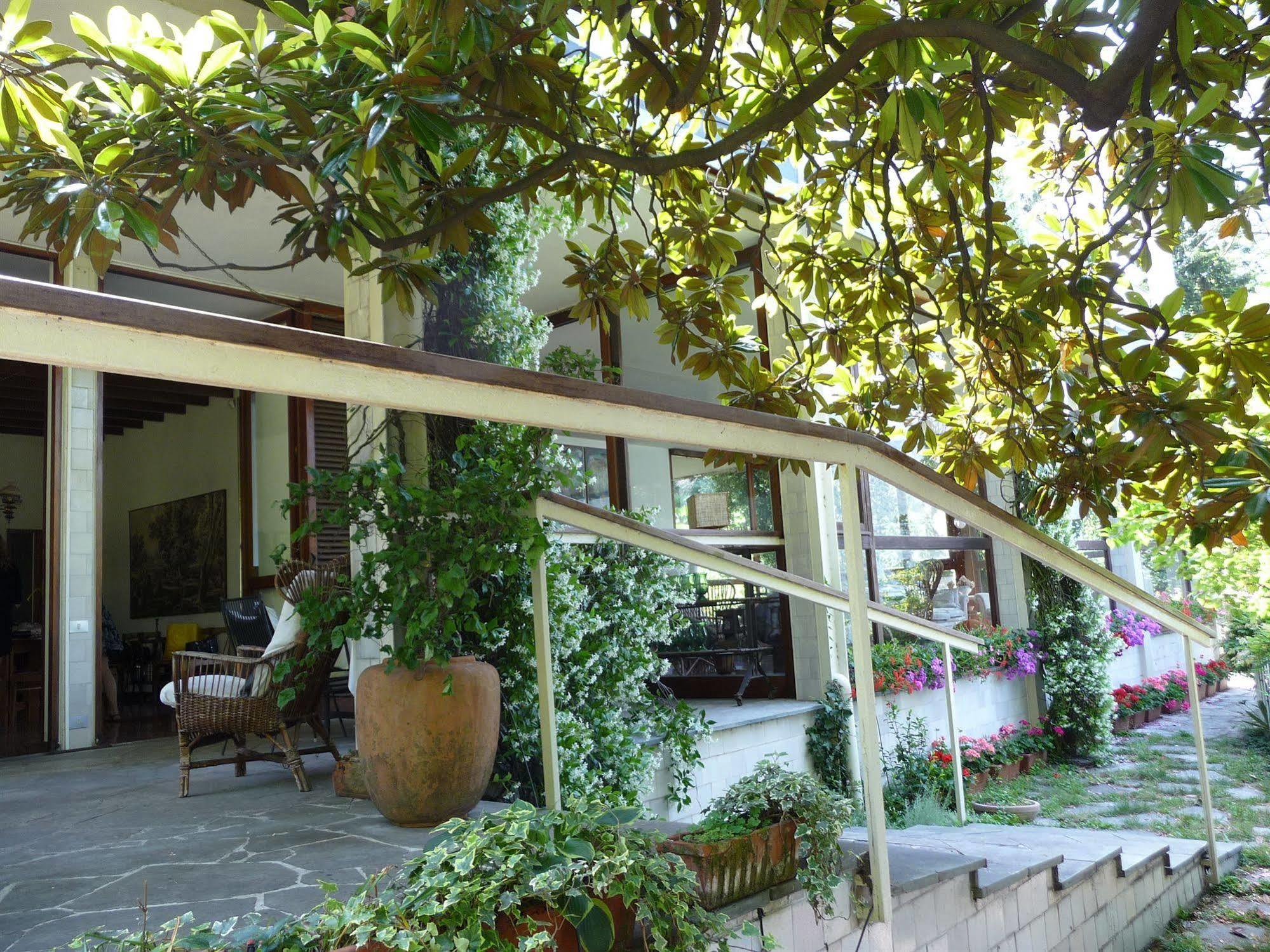 Villa Maria B&B Lierna Luaran gambar